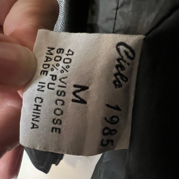 Cielo Basic - Black Faux Leather Biker Jacket - Picture 5 of 6